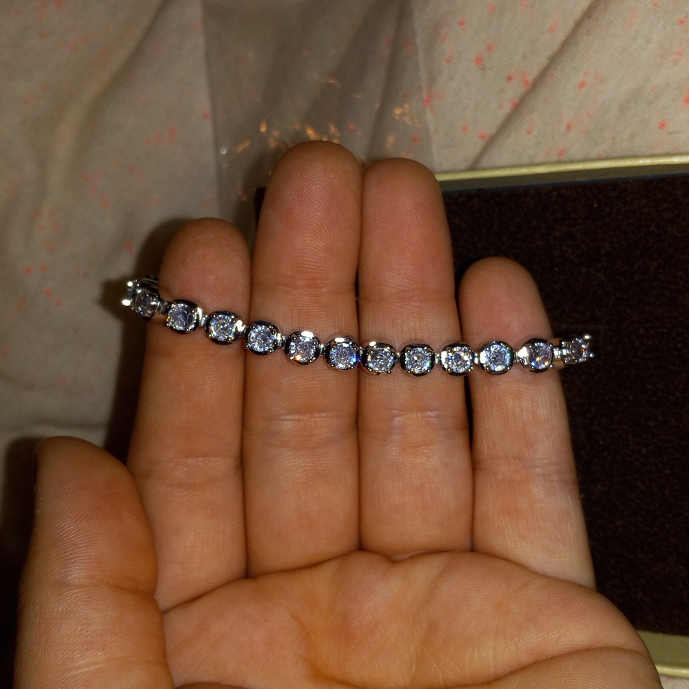 NWOT Jared Tennis bracelet still in original packaging